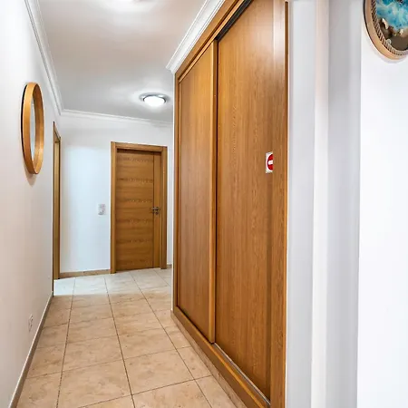 At15 Cosmopolitan 3 Bedroom, 2 Bathroom In Portimão