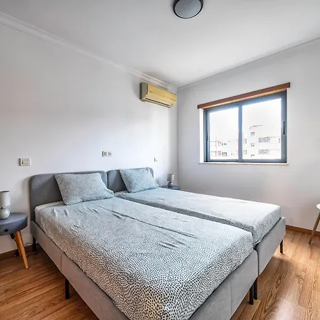 At15 Cosmopolitan 3 Bedroom, 2 Bathroom In Portimao